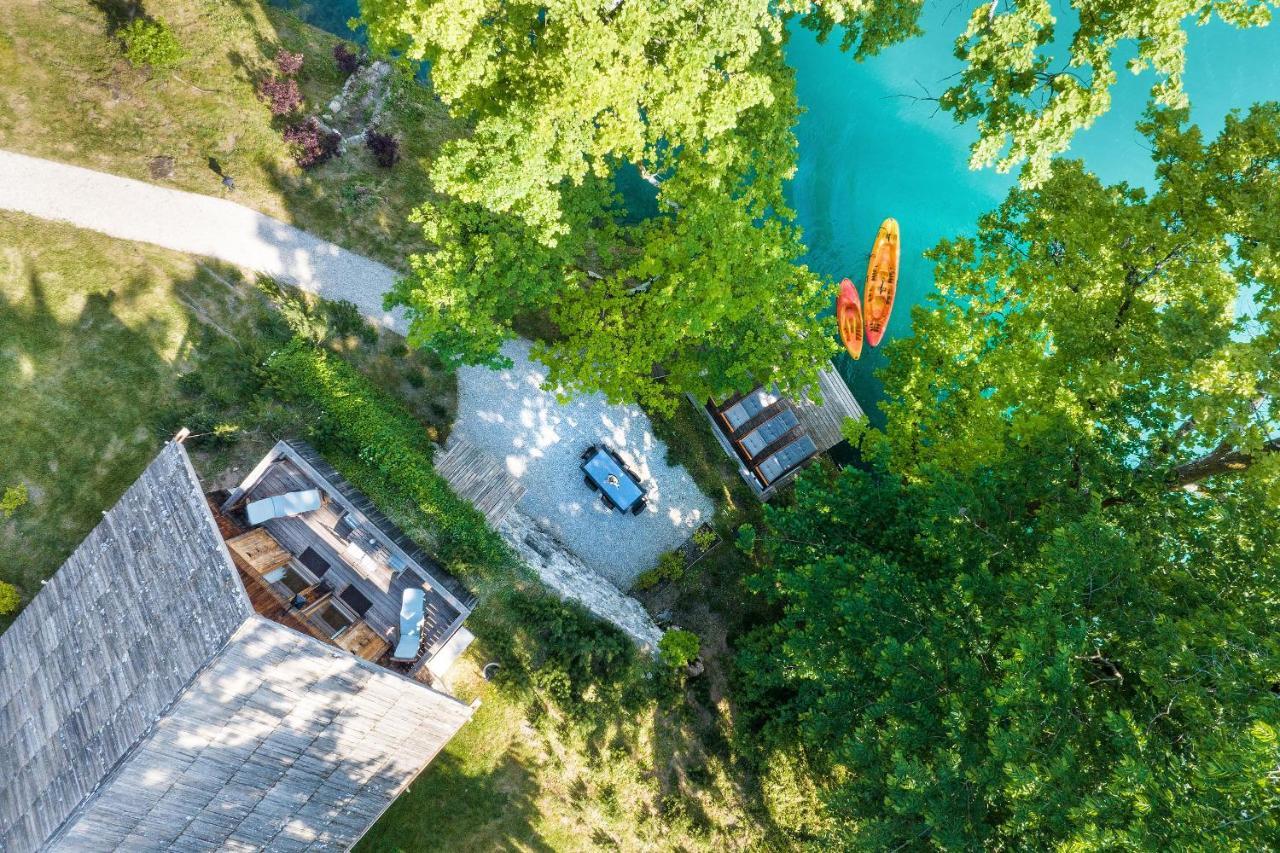 Private Beach House On Lake بليد المظهر الخارجي الصورة
