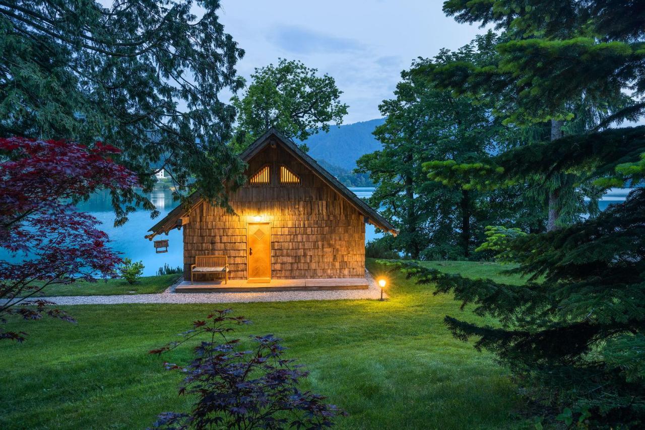 Private Beach House On Lake بليد المظهر الخارجي الصورة