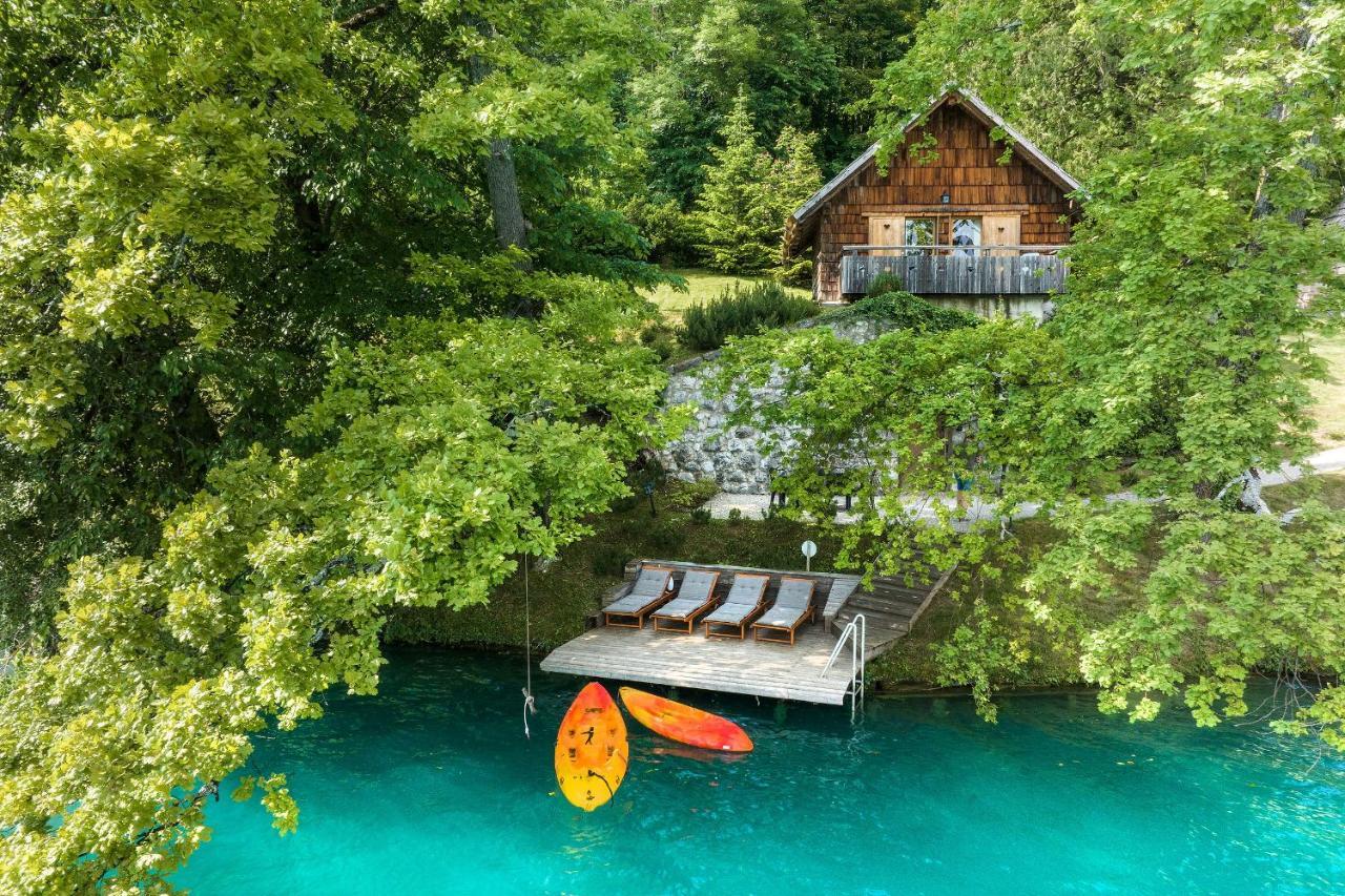 Private Beach House On Lake بليد المظهر الخارجي الصورة